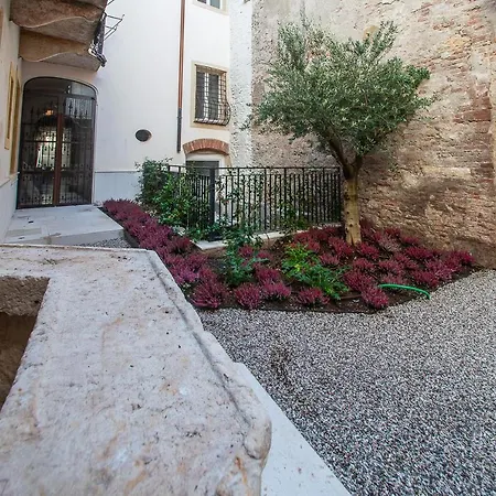 Palazzo Reggiani - Leonardo Da Vinci